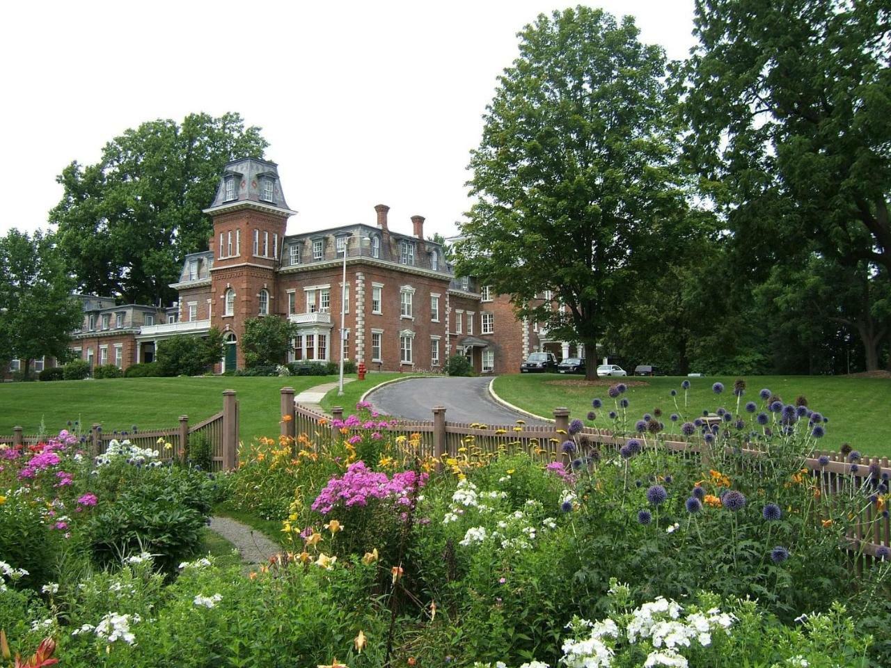 Oneida Community Mansion House Hotel Exterior photo